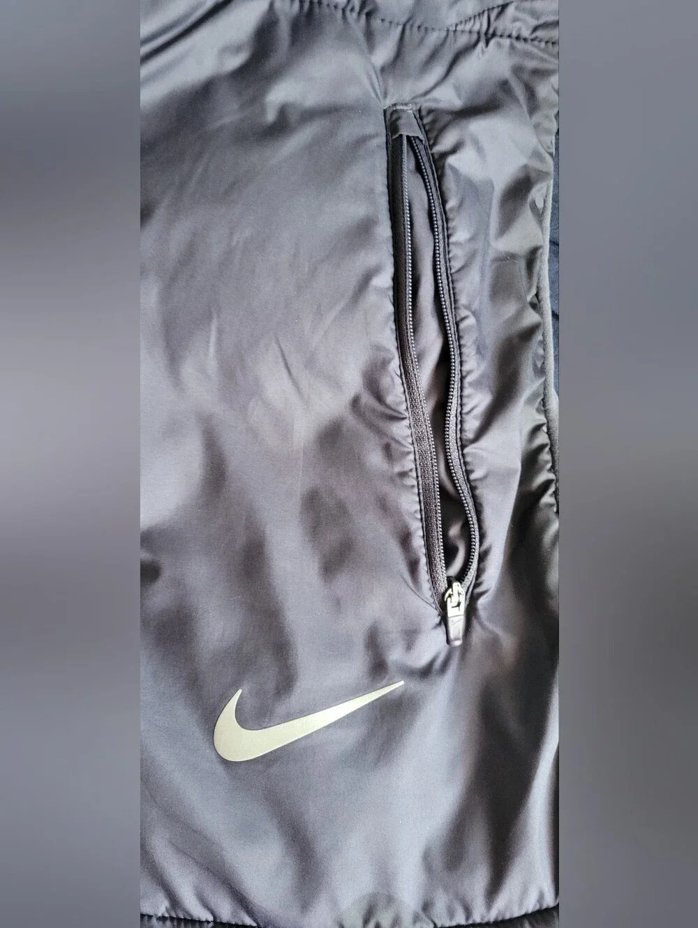 Nike women’s aerolayer